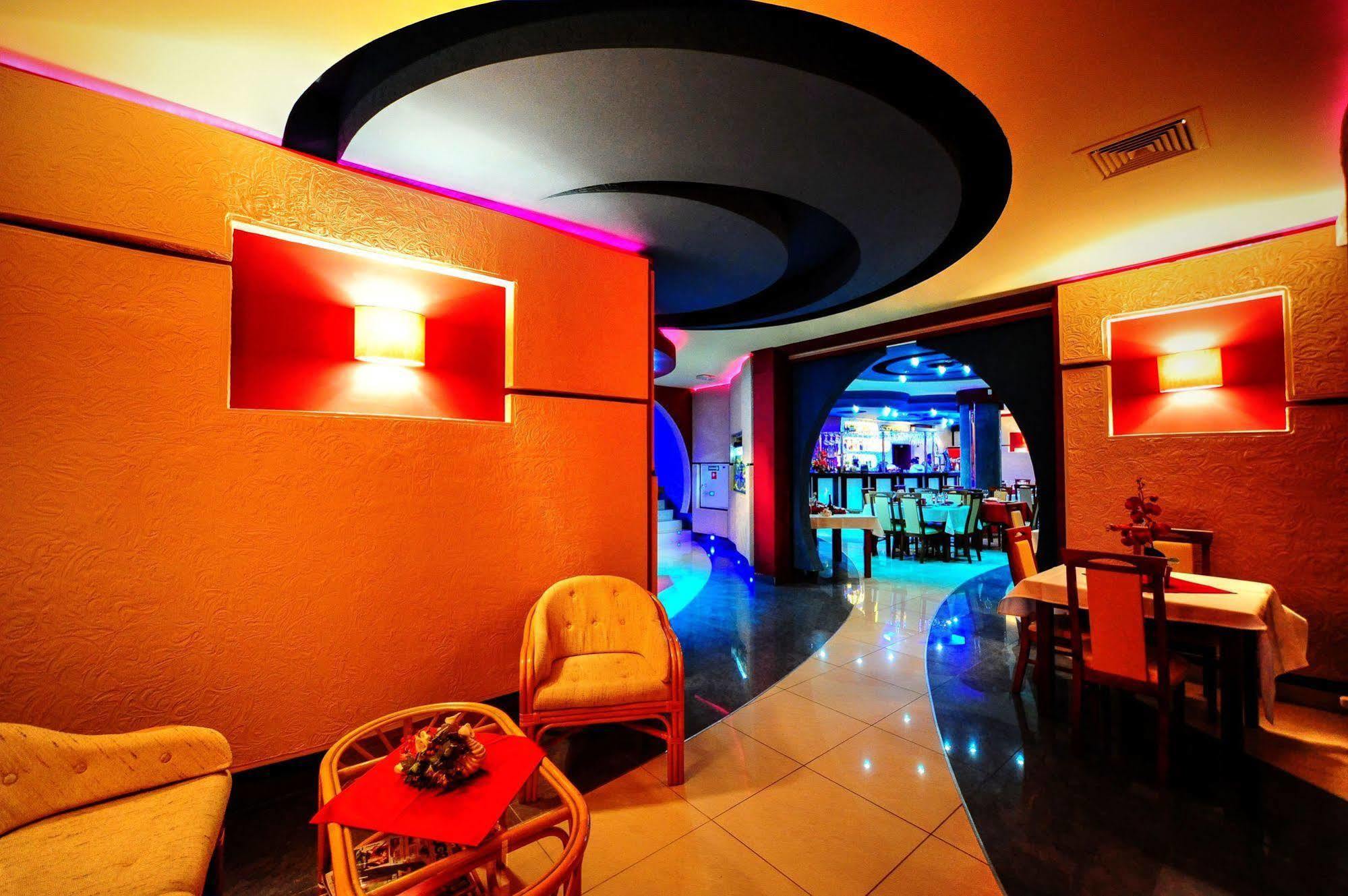 Hotel Spinaker Łeba Kültér fotó